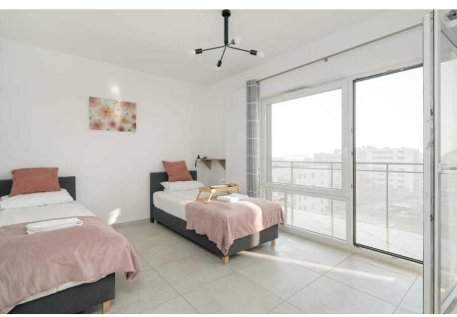 WhatsApp Image 2025-05-12 at 17.18.18